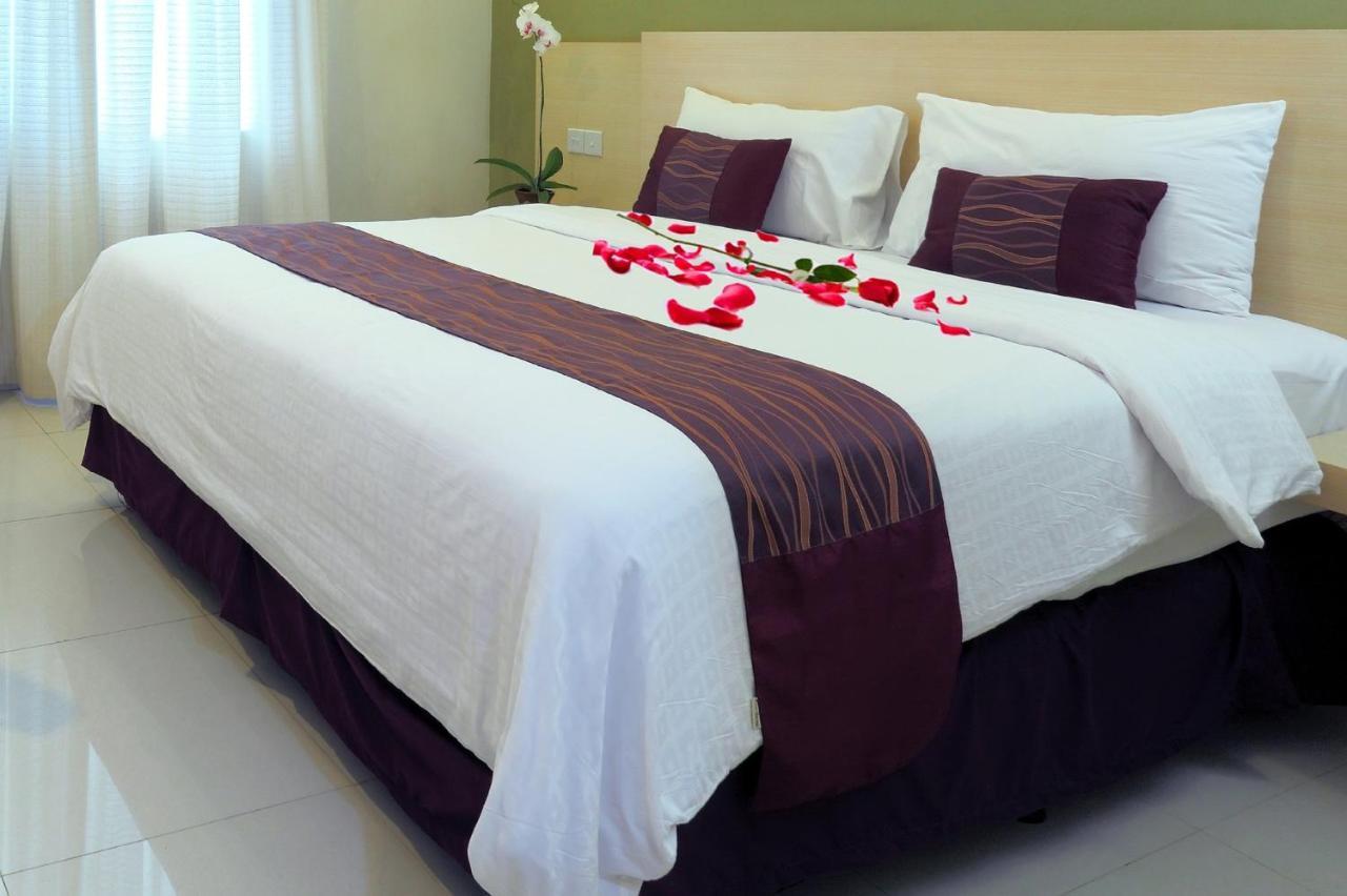 Lombok Plaza Hotel&Convention Mataram Camera foto